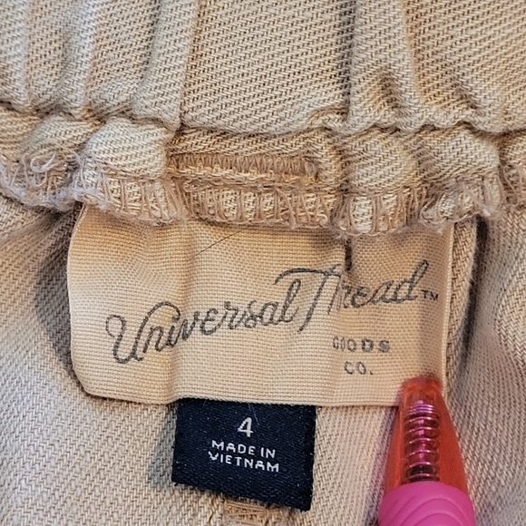 Universal Thread 100% Cotton Khaki  Straight Leg Pants Women's Size 4 - Picture 10 of 14